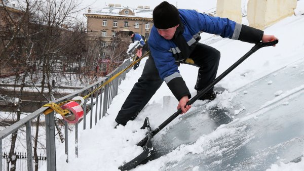 Для очистки снега