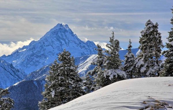 Горы Архыза зимой