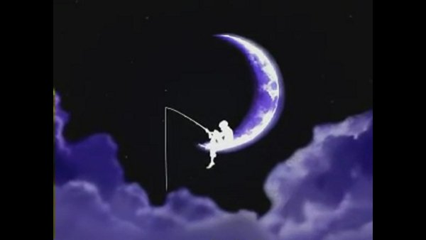 Дримворкс полумесяц