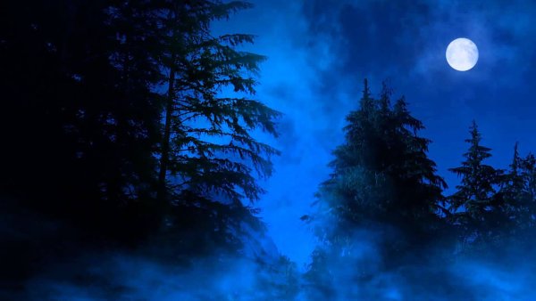 Мистическая Луна