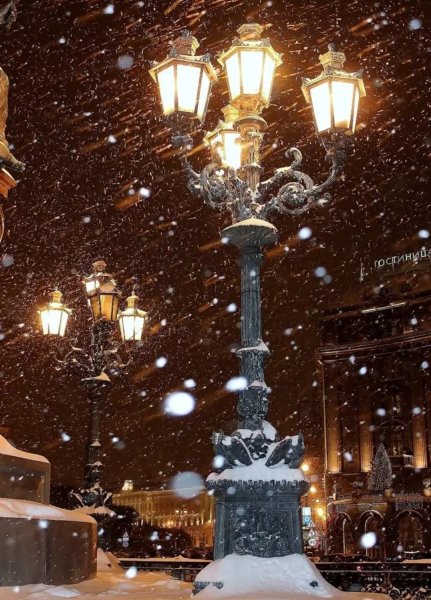 Снегопад фонарь