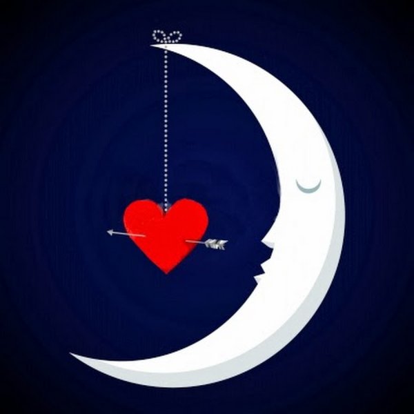 Луна с сердечком