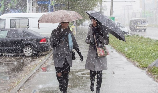 Весна снег с дождем