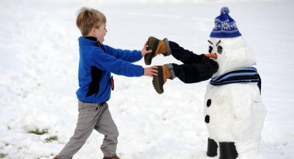 Мальчик Снеговик