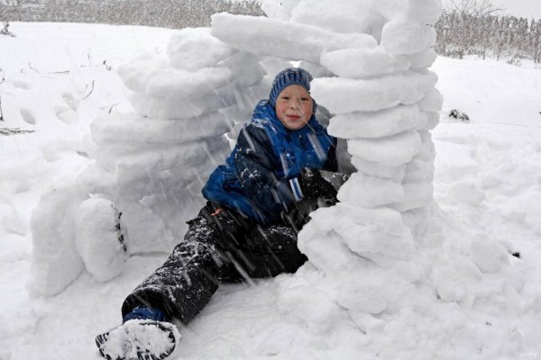 Детская Снежная крепость