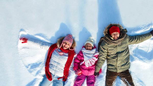 Зимние фоны с семьей