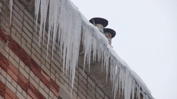 Ледовые свесы