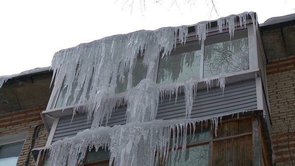 Лед сосульки