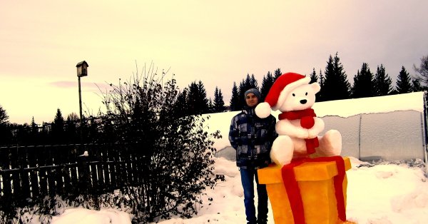 Маша и медведь новый год снежные фигуры