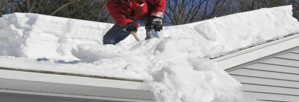 Очистка парапетов от снега