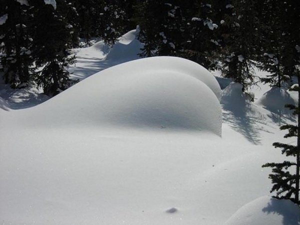 Сугроб прикольный