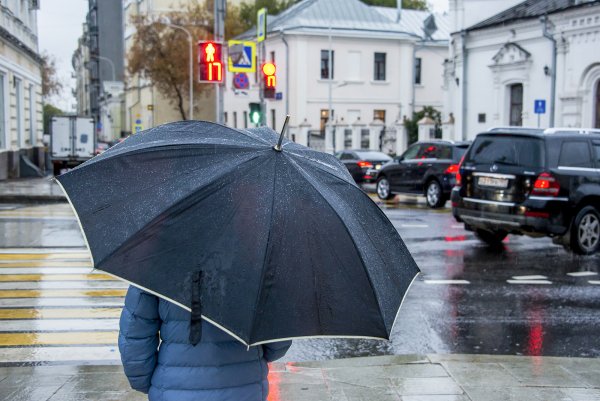 Пасмурно небольшой дождь