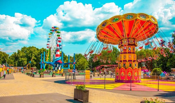 Сокольники парк в Москве парк аттракционов