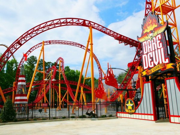 Парк «Six Flags New Orleans», США