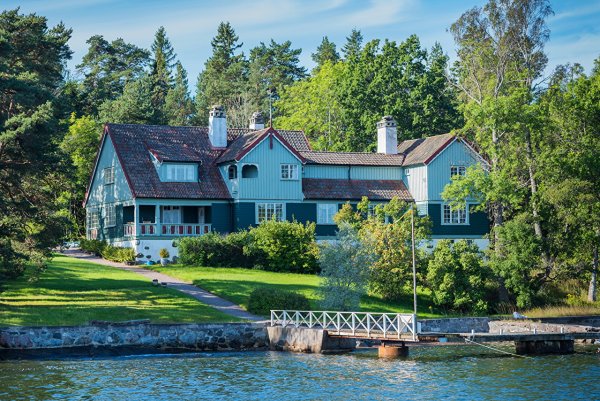 Швеция деревня озеро