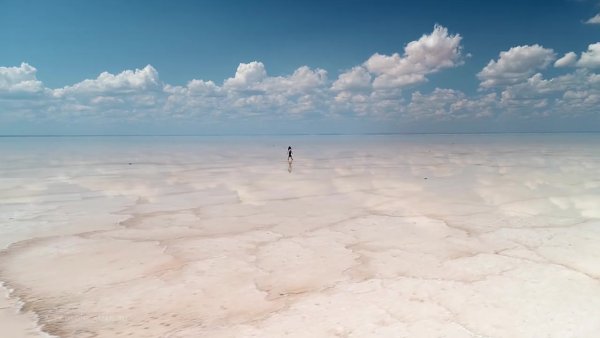 Соляное озеро Эльтон