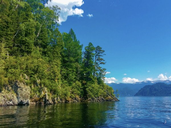 Телецкое озеро заповедник