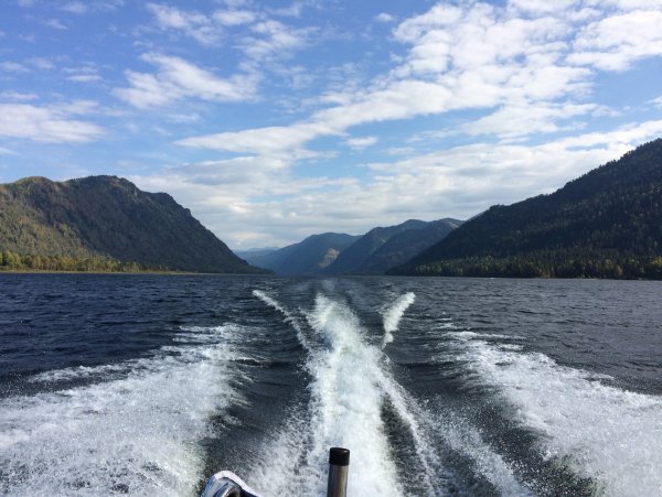 Телецкое озеро