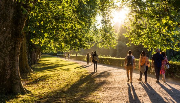 Фото парка с людьми