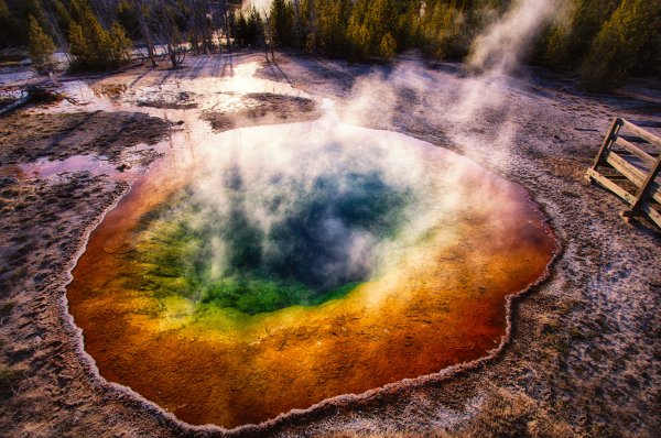 Озеро утренней славы национальный парк Yellowstone