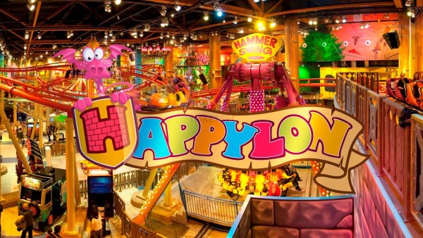 Парк аттракционов Хэппилон Вегас