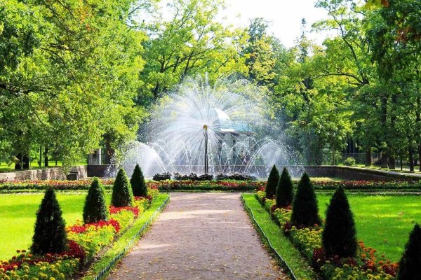 Парк фонтанов в Петергофе