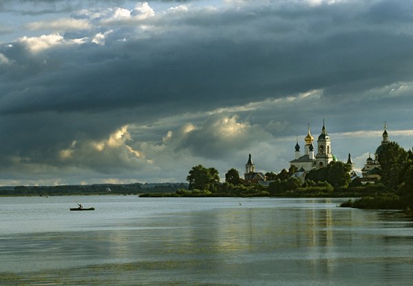 Достопримечательности Ростова Великого озеро Неро