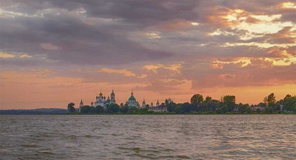 Озеро Неро Ростов