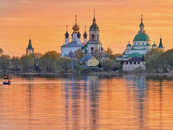 Озеро Неро Ростов Великий