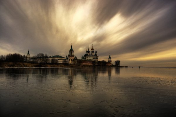 Озеро Неро в Ростове Великом