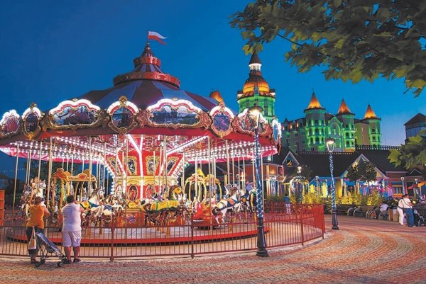 Сочи парк Диснейленд