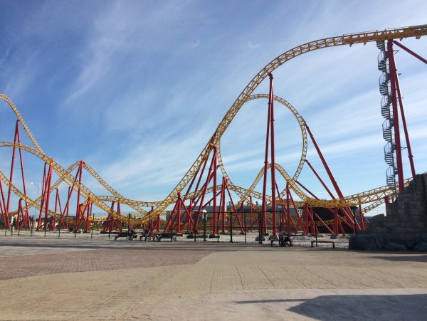 Парк аттракционов Адлер Олимпийский парк