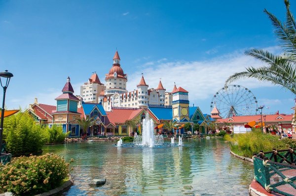 Парк аттракционов Адлер Олимпийский парк