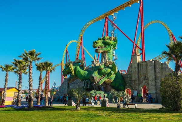 Сочи парк горка змей Горыныч