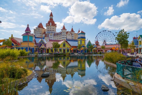 Парк аттракционов Сочи парк