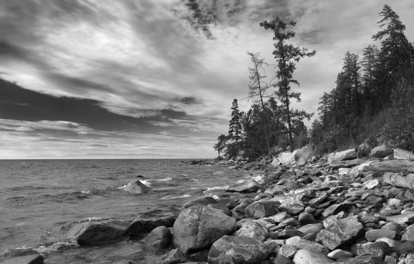 Байкал черно белый