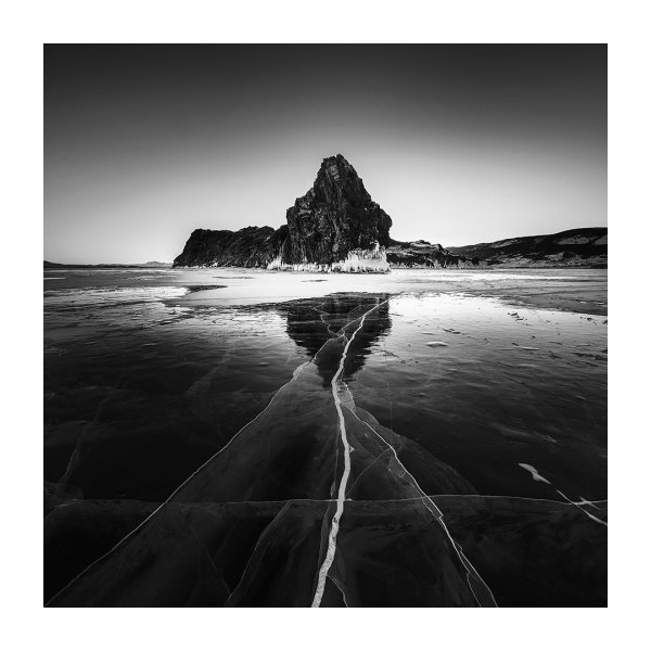 Байкал черно белый