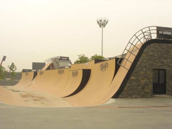 Шанхай smp Skatepark