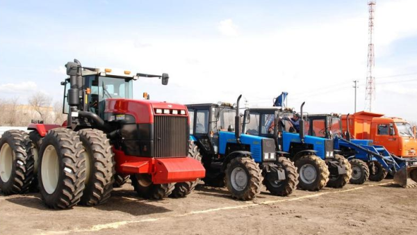 КХ Дубрава машинно тракторный парк