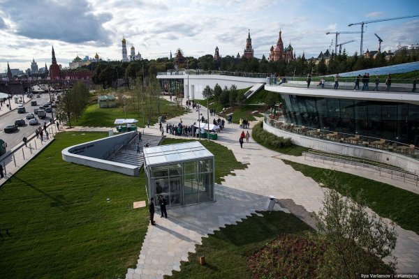 Ландшафтный парк Зарядье в Москве
