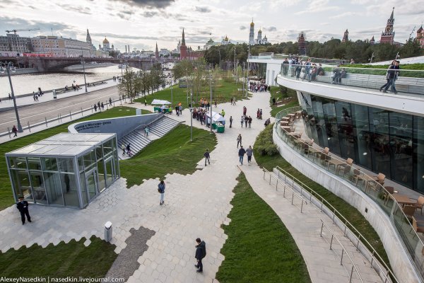Ландшафтный парк Зарядье в Москве