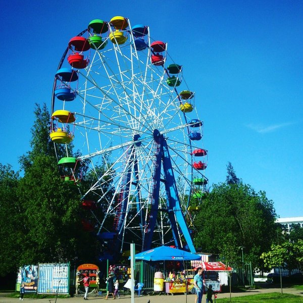 Парк имени Гагарина Челябинск аттракционы