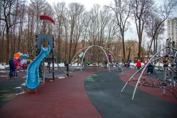 Парк Фили детская площадка