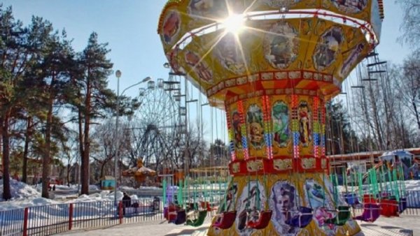 Нижний Новгород парк аттракционов Сормовский парк