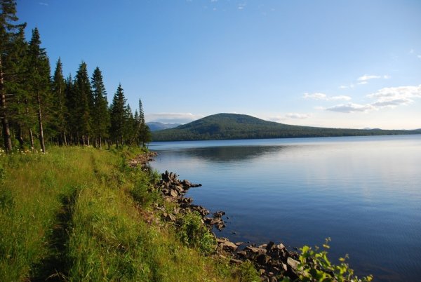 Урал озеро Зюраткуль