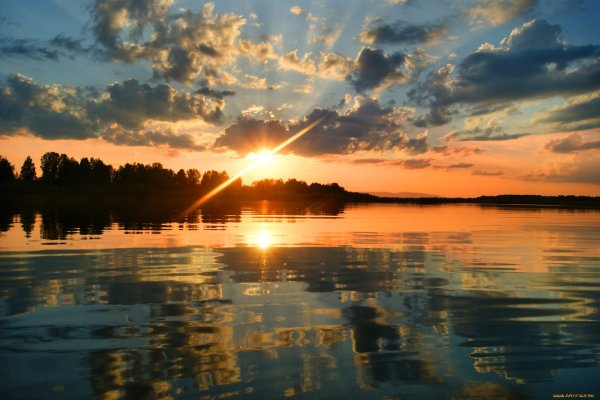 Уральские зори река озеро