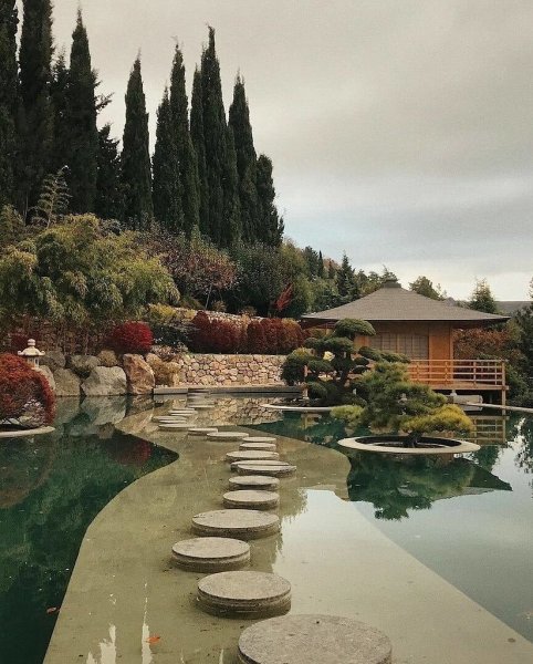 Парк Айвазовского Партенит японский сад