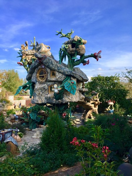 Вихляндия парк в Козельске