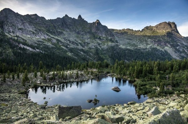 Горы Саяна Ергаки парк