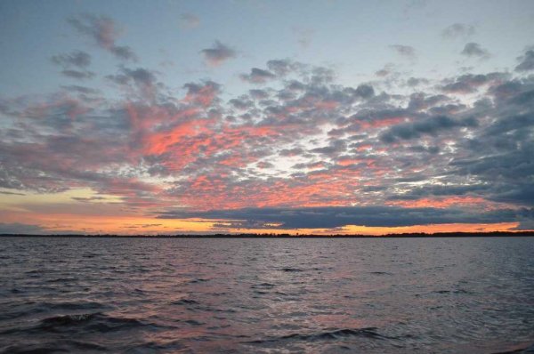 Озеро Ильмень в Великом Новгороде